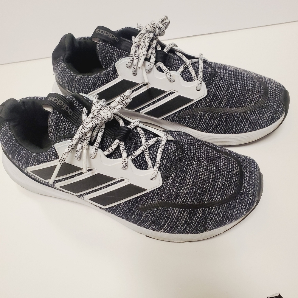 Adidas Adiwear (white/blue) Size :9